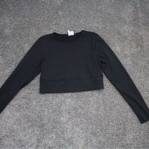 Classic Black Long Sleeve Crop Top